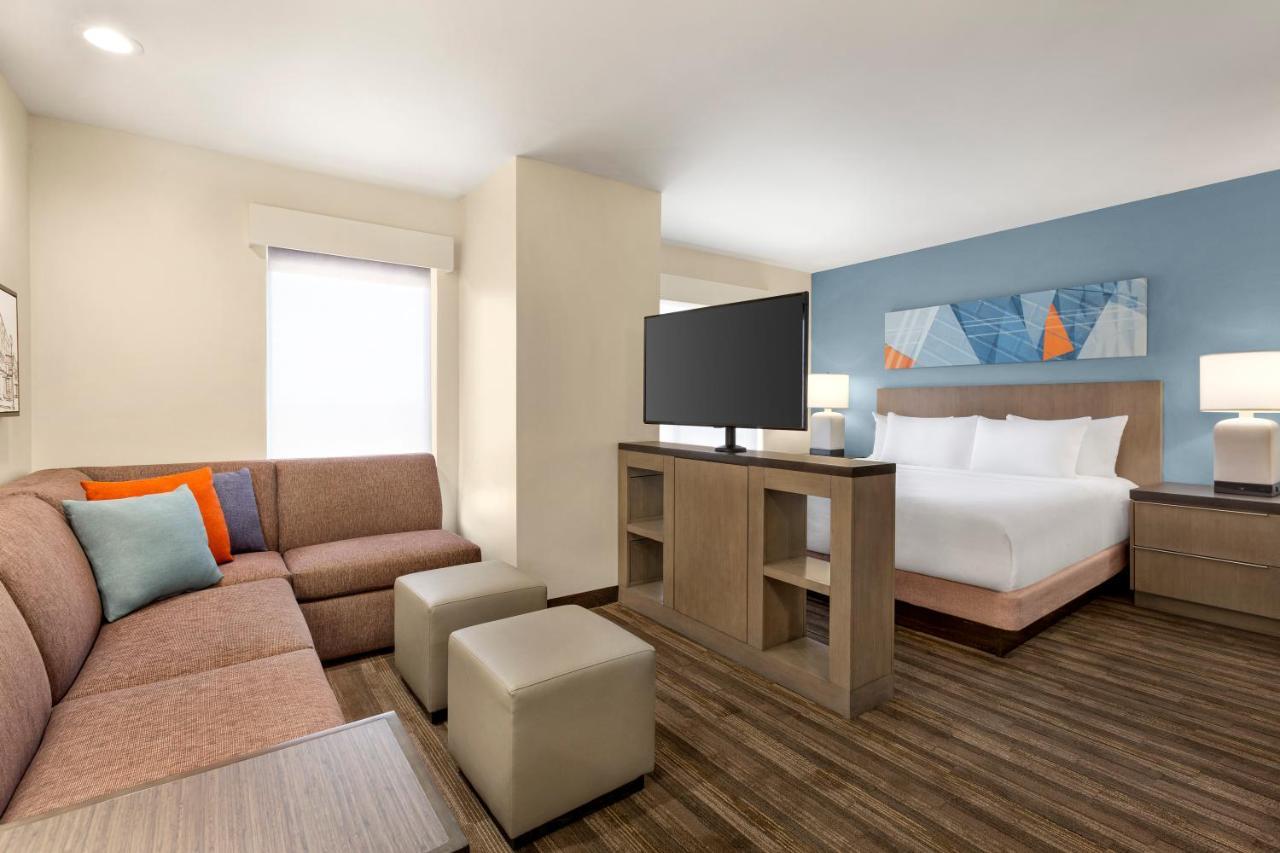Hyatt House Bryan/College Station Hotel Exterior photo